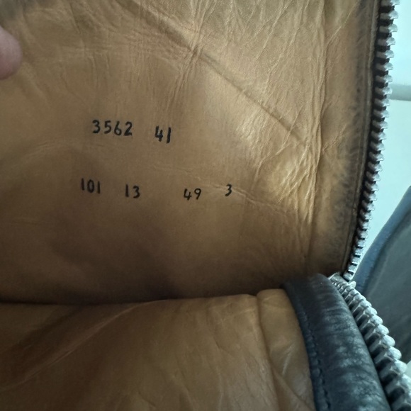 Black Leather Boots with back zipper - Picture 4 of 4